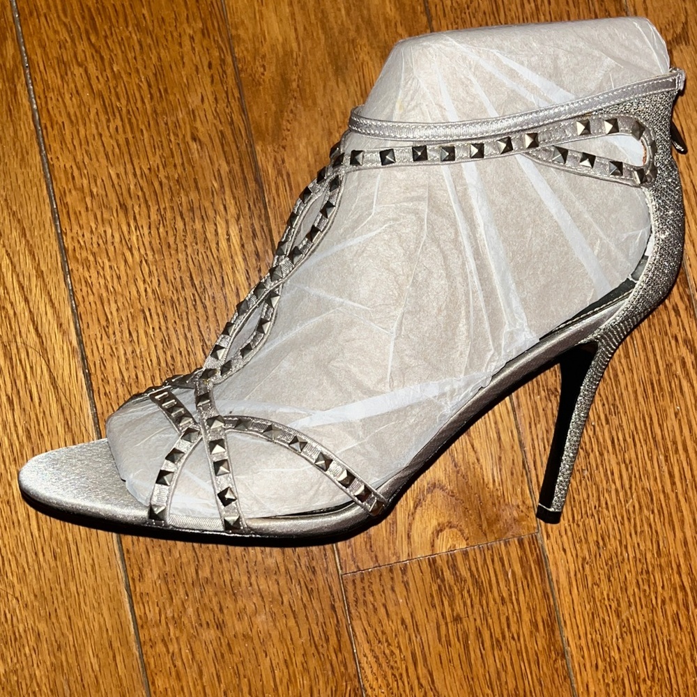 Audrey Brooke Silver studded Heels